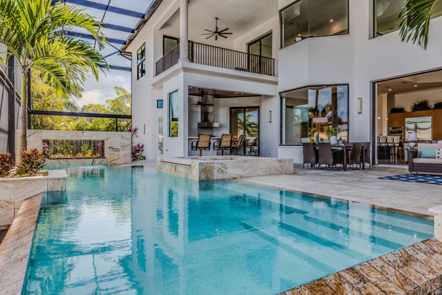 Pool Building by Superhero Pools & Outdoor Living